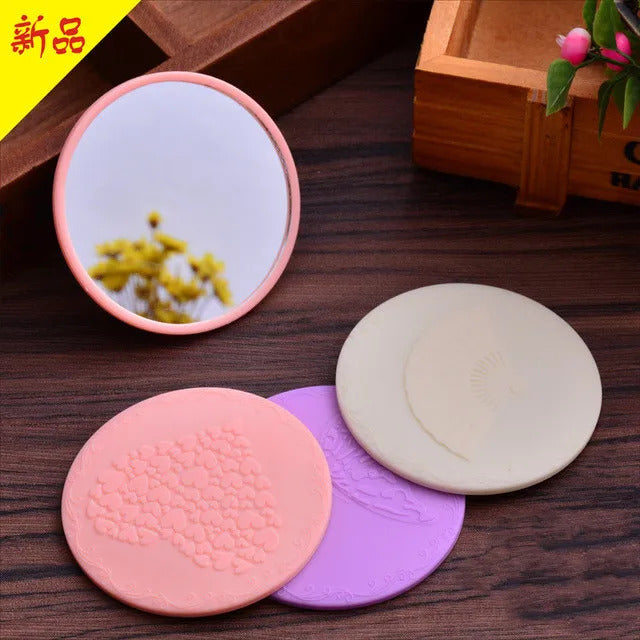 TSHOU885  Cute 1pcs Mini Pocket Makeup Mirror Cosmetic Compact Metal Mirrors Color Random Dia 7cm