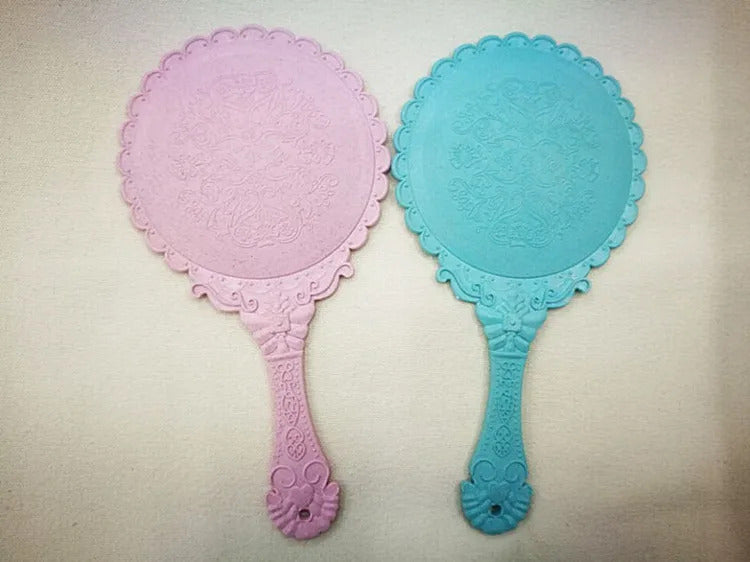 L518 New hand-held mirror HD handle make-up mirror Korean retro pattern beauty mirror European portable mirror princess