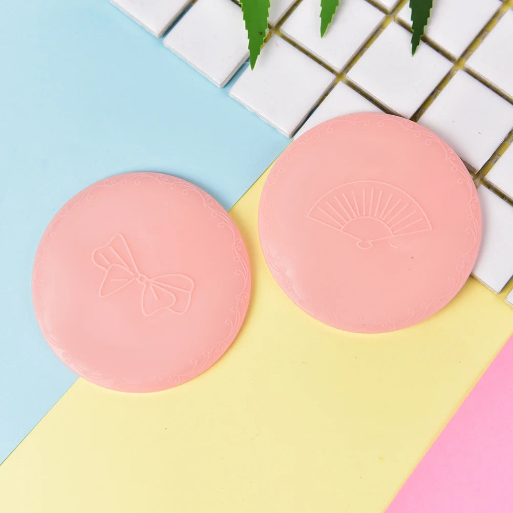 CX320 Pink Cute 1pcs Mini Pocket Makeup Mirror Cosmetic Compact Metal Mirrors Color Random Dia 7cm