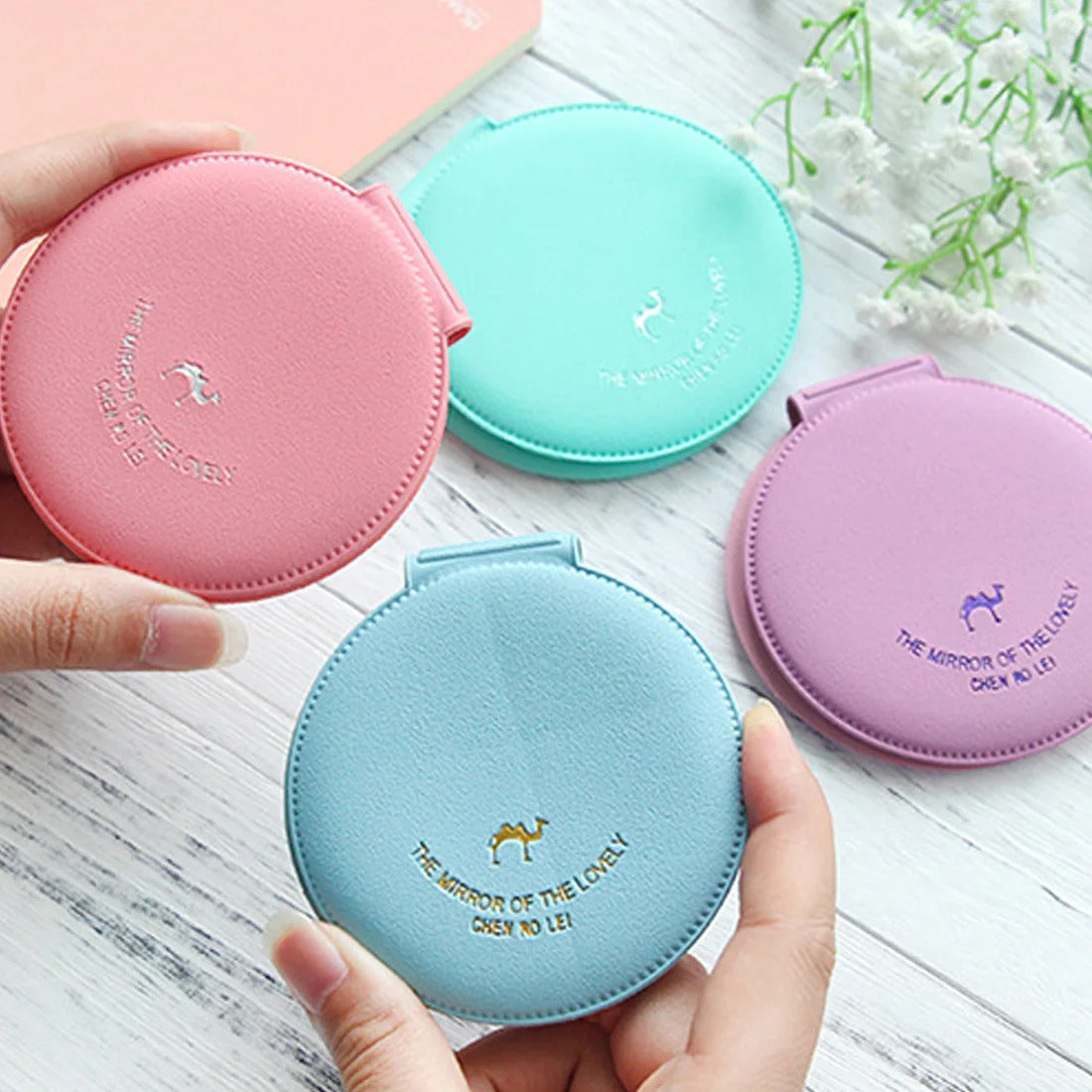 TSHOU523 Cute Makeup Mirror Women Foldable Makeup Mirrors Tool Lady Cosmetic Hand Folding Portable Compact Pocket Mirror