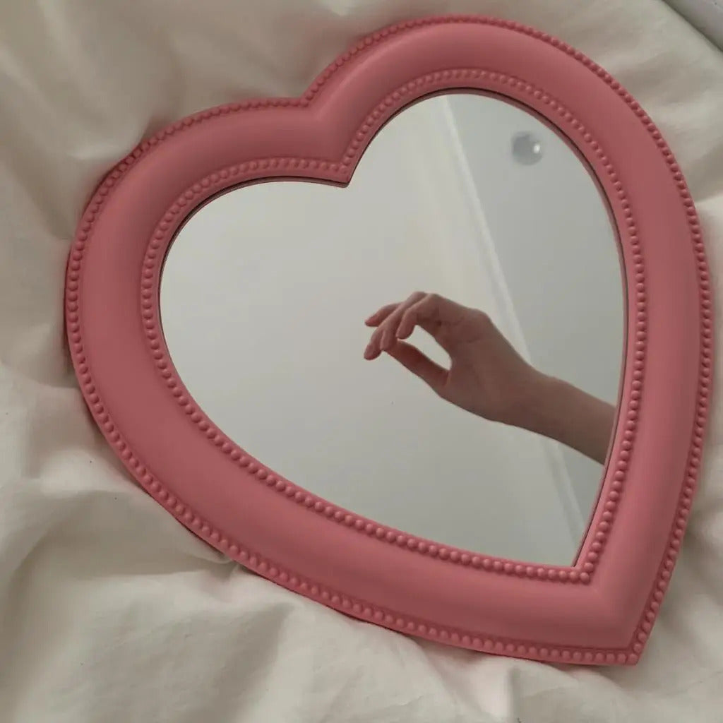 L115  Heart-shaped Mirror Makeup Mirror Desktop Vanity Mirror Wall Mounted Dual-Use Makeup Mirror Wall Decoration 27*28cm