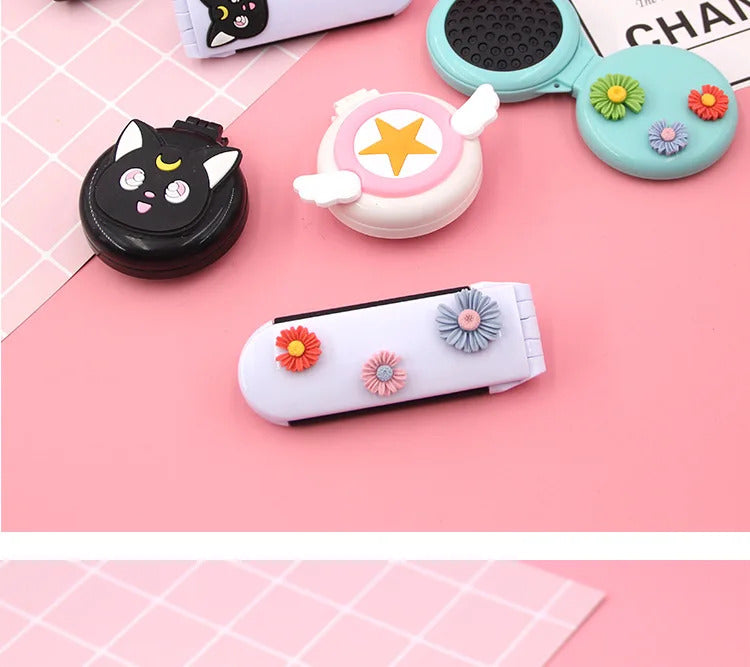L54 Mini Pocket Mirror Cute Massage Folding Mirror with Comb Portable Pocket Small Travel Girl Hair Brush with Mirror Styling