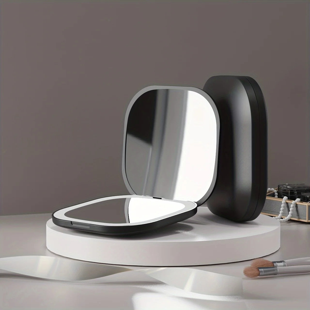 TSHOU1090 Single-Light Flat Makeup Mirror, Foldableable and Portable Led Makeup Mirror for Travel, Home, Office, Suitable for Makeup, Skin Care, Eyebrow Trimming