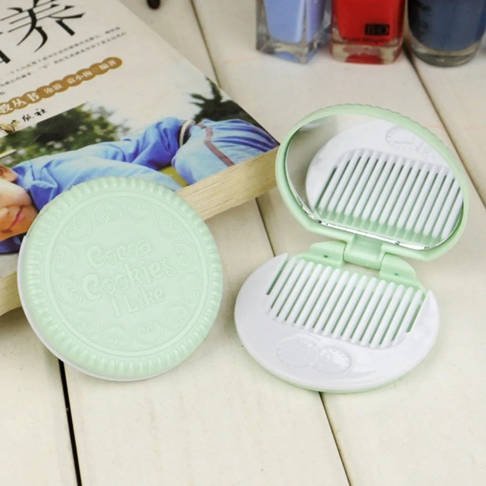 CX499 Mini 2 in 1 Comb Mirror Set Folding Comb Pocket Mirror Makeup Mirror with Comb Set Cute Portable Chocolate Cookie Shaped