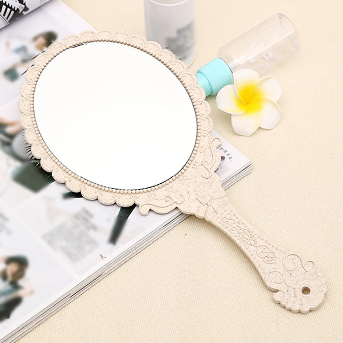 cshou389  hot European Style Vintage Handheld Roses Mirror Princess Women Girls Oval Vanity Makeup Cosmetic Tool with Anti-Slip