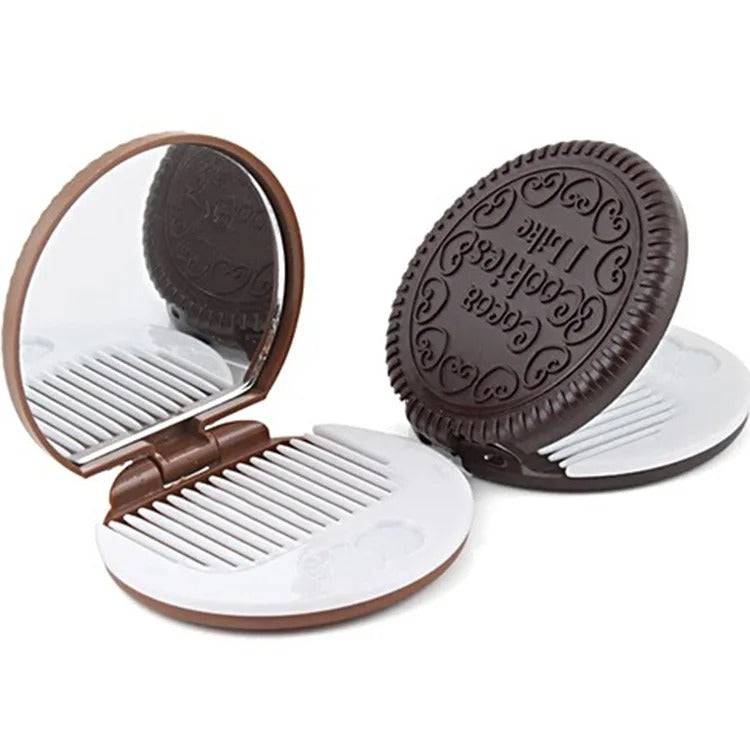 L103 Mirror with Comb Set Chocolate Chip Cookie Shape Creative Design Mini Pocket Mirror with Comb Portable Travel Makeup Mirror