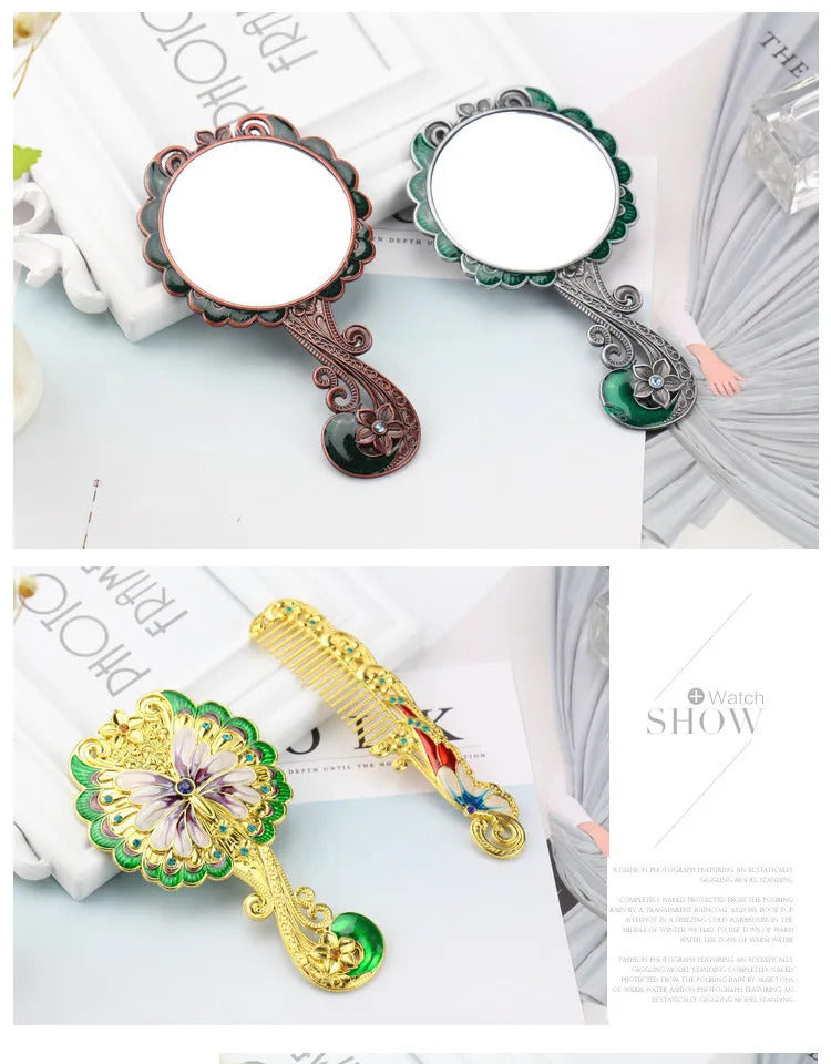 TSHOU575 Handle Mirror Comb Retro Euporen 3D Butterfly Pattern Portable Makeup Mirror Comb Set Princess Mirror