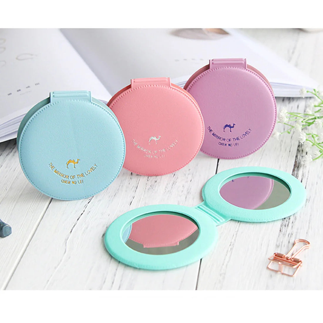 TSHOU523 Cute Makeup Mirror Women Foldable Makeup Mirrors Tool Lady Cosmetic Hand Folding Portable Compact Pocket Mirror